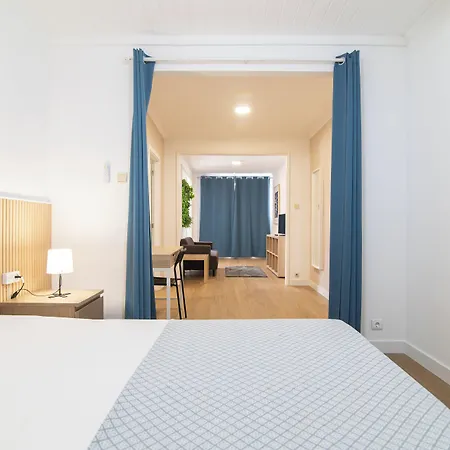 Livramento Residence 3*
